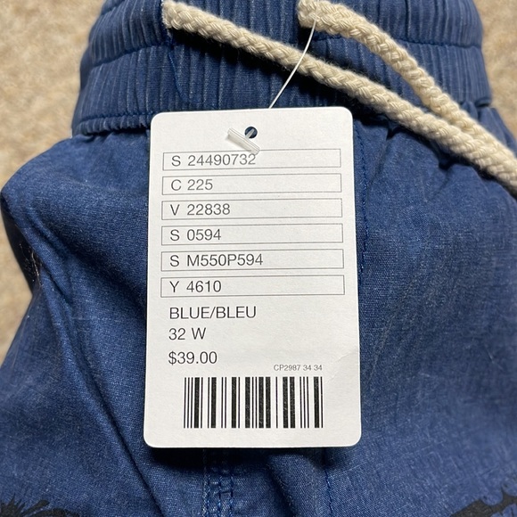 TOPICALIA BEACH SHORTS - Picture 2 of 3